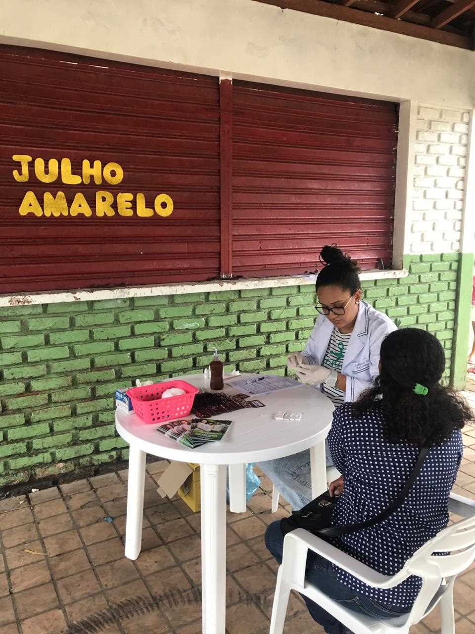 J Amarelo